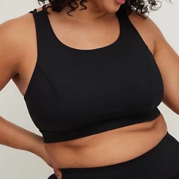 NWT Torrid Active Light Support Low Impact Sports bra - Picture 3 of 11